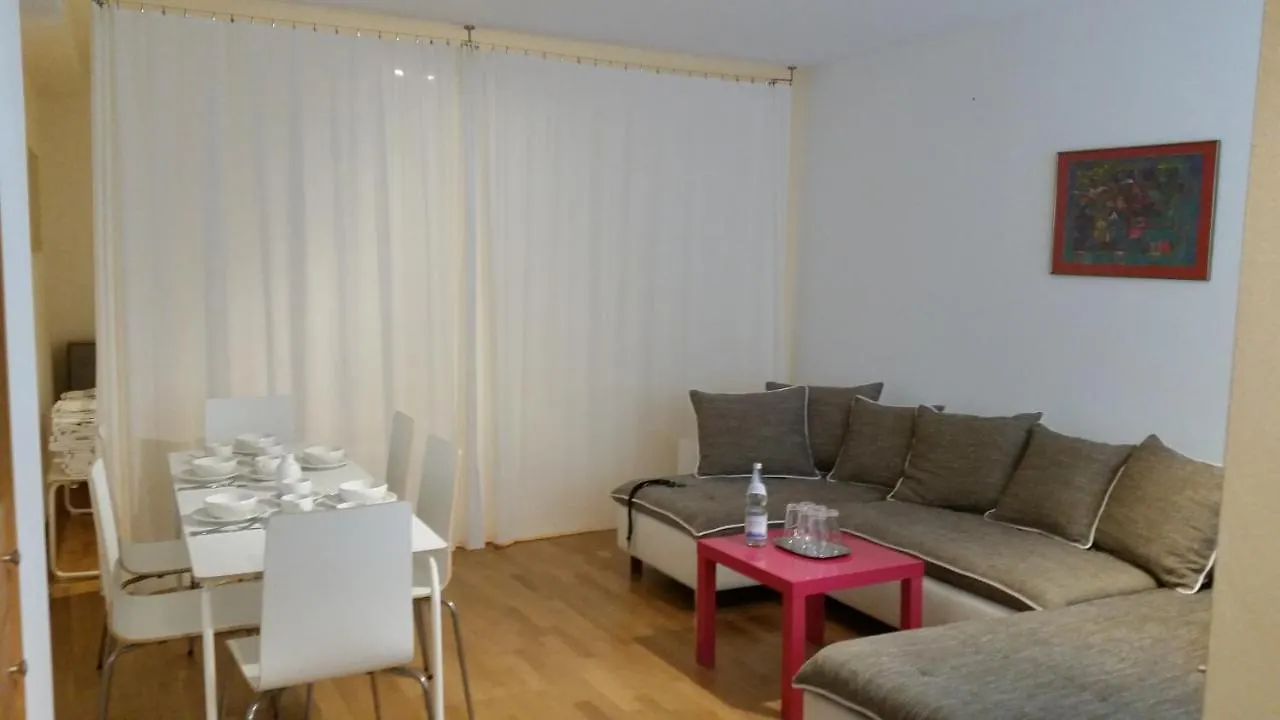 Familienfreundliche Apartments Am Park - Family Apartments Close To Park Wurzburg 0*,